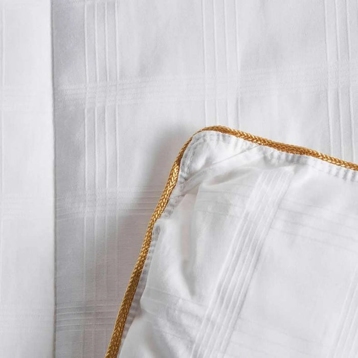 Refresh Antibacterial 7.5 Tog Warmqueen Duvet 200X200Cm-White