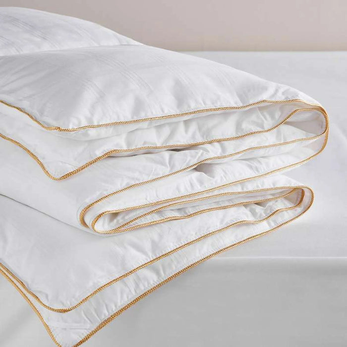 Refresh Antibacterial 7.5 Tog Warmqueen Duvet 200X200Cm-White