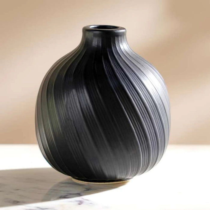 Rhode Ceramic Bud Swirl Vase 12.6X12.6X14.3Cm - Black