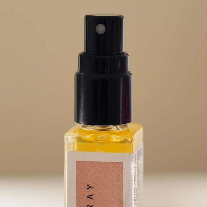 Rose Water Aroma Oil Spray 10Ml - Pink