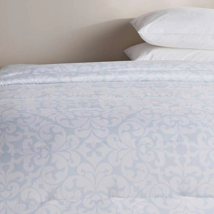 Sandy King  Comforter 220X240Cm - Light Blue