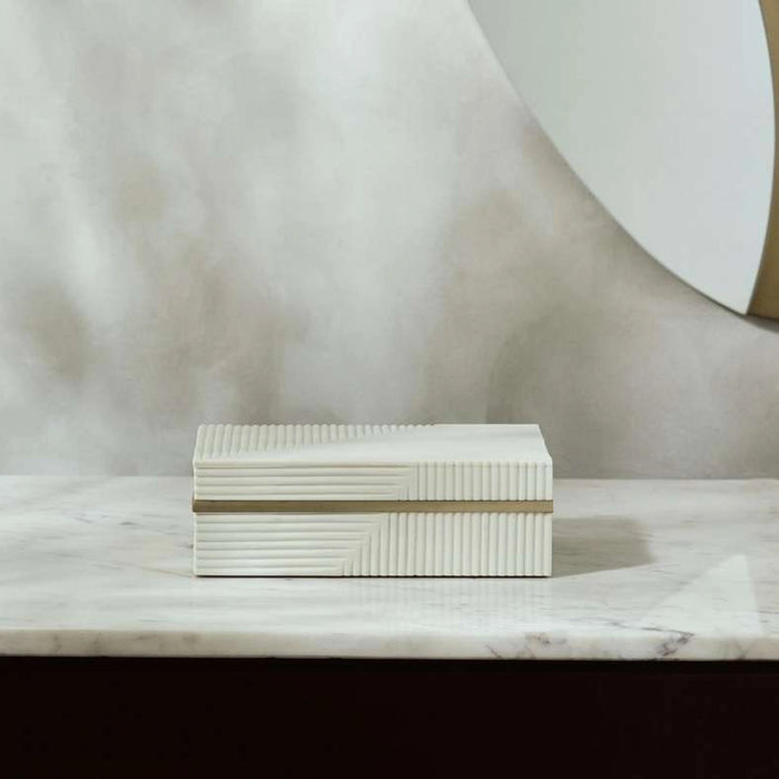 Sansa Resin Decor Box 20X13X5Cm - White