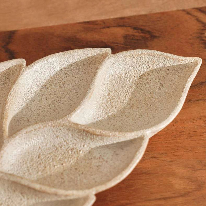 Sena Resin Leaf Tray 46.7X20.5X4.3Cm - Beige