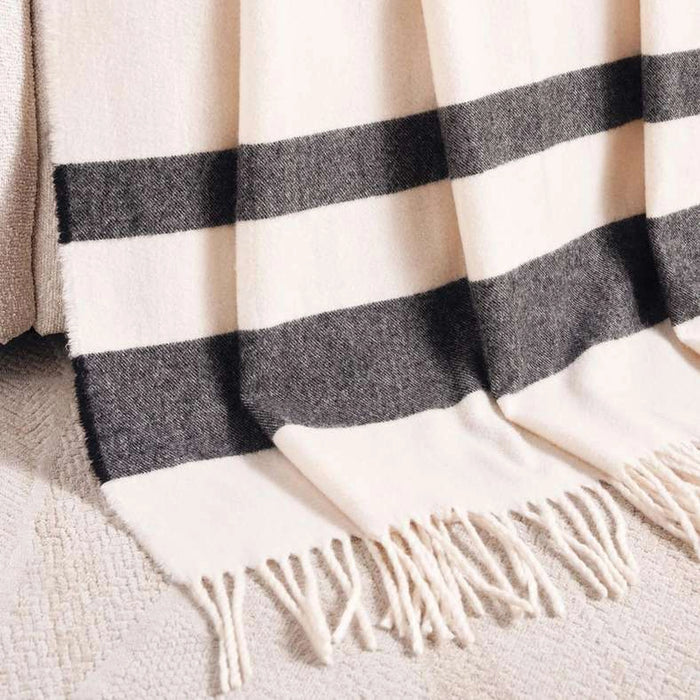Serene Wool Stripe Border Fringed Throw 135X170Cm - Cream