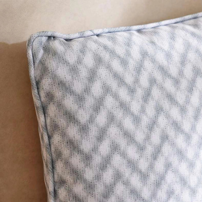Shadow Line Printed Water Repellant Outdoor Filled Cushion 45X45Cm - Grey