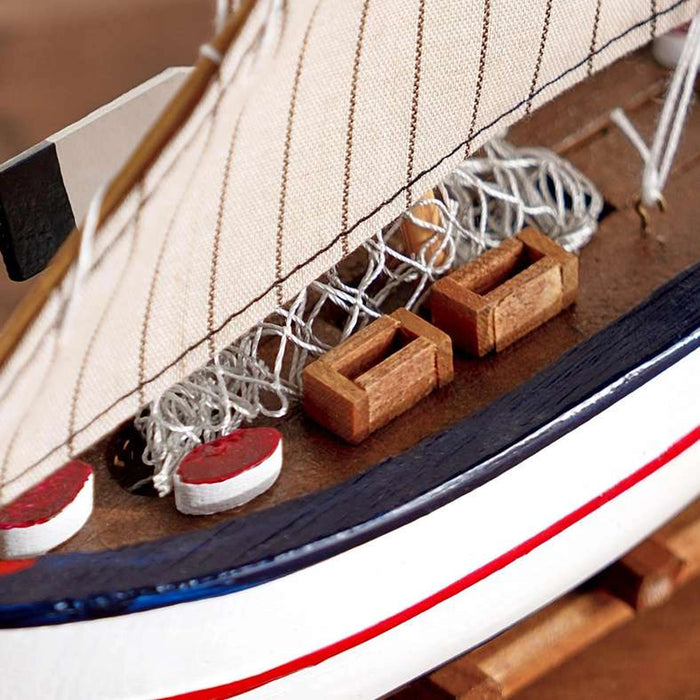 Shelly Wooden Boat Decor 24X7X22Cm - White