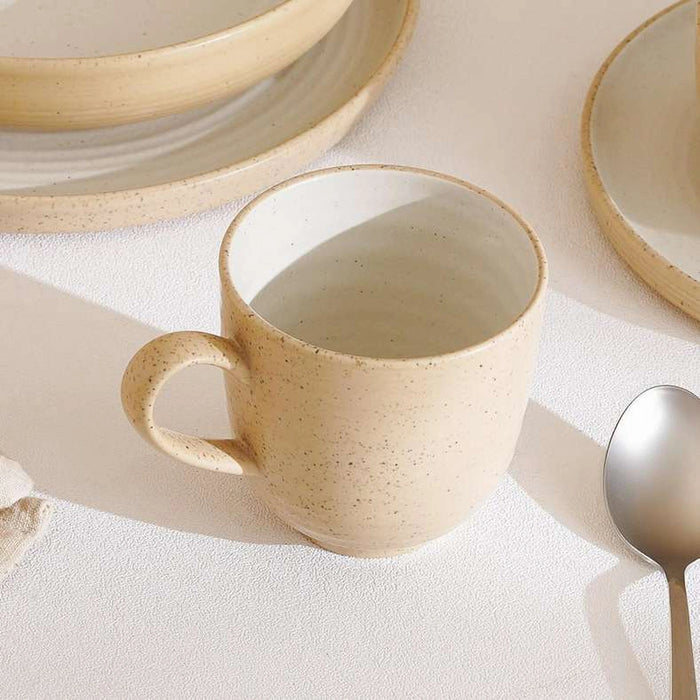 Sienna Spiral Stoneware Mug 350Ml --White & Light Brown