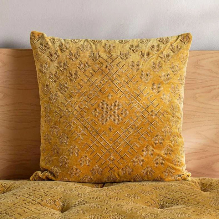 Trimaze Embroidered Velvet Filled Cushion 45X45Cm - Gold