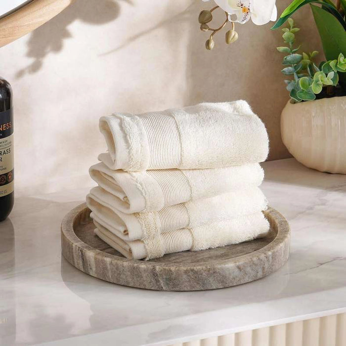 Ultra Luxe 780 Gsm Turkish Cotton 4Pk Fingertip Towel 30X30 Cm - Cream