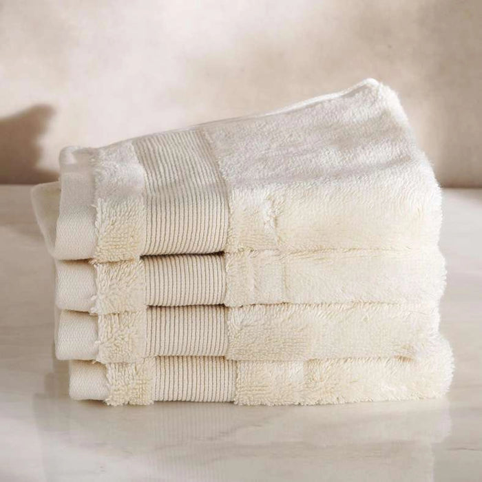 Ultra Luxe 780 Gsm Turkish Cotton 4Pk Fingertip Towel 30X30 Cm - Cream