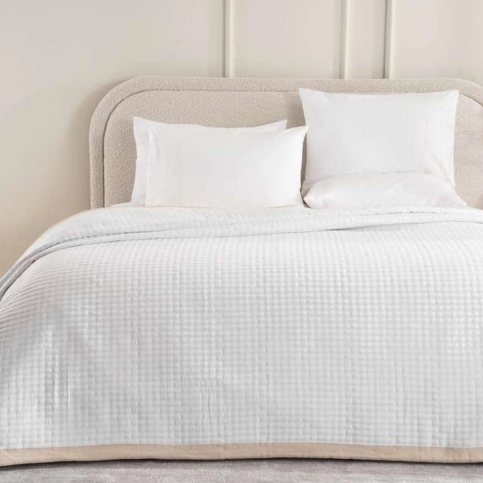 Urban Studio Olivia Border Bedspread 220X240Cm - Beige