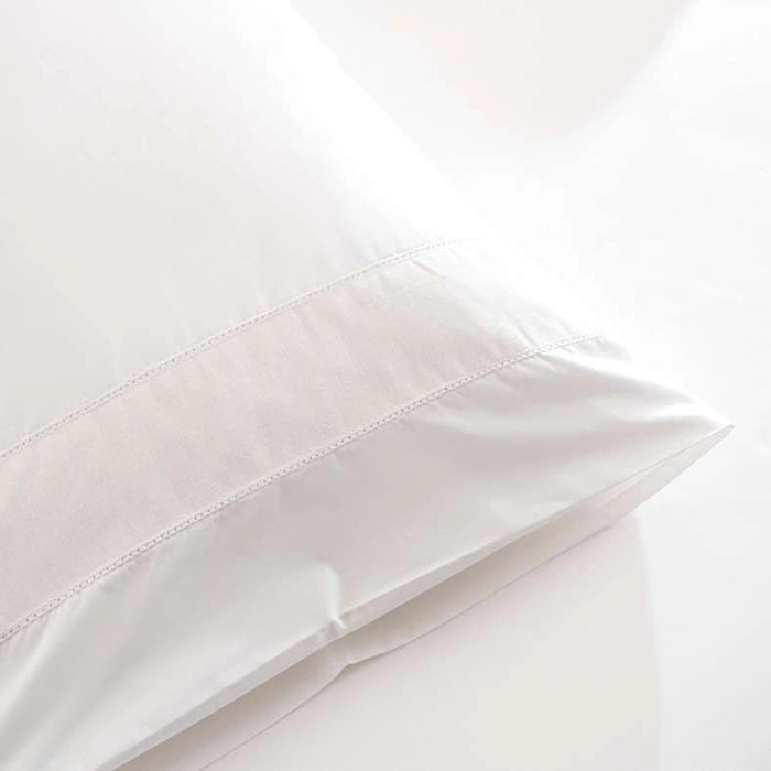 Urban Studio Unique Applique 3-Piece King Duvet Cover Set 230X220Cm - White