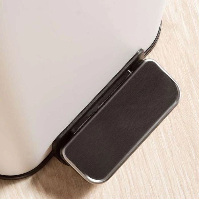 Vale Soft Close Metal Pedal Bin With Fingerprint Resistant 20L 20.8X37.5X61Cm- White