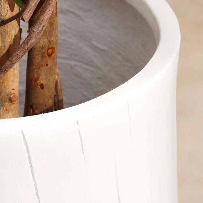 Viana Polyresin Planter 37X37X56Cm - White