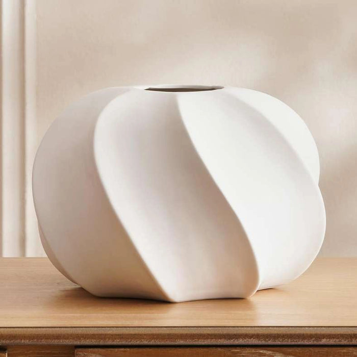 Vienna Ceramic Vase- White