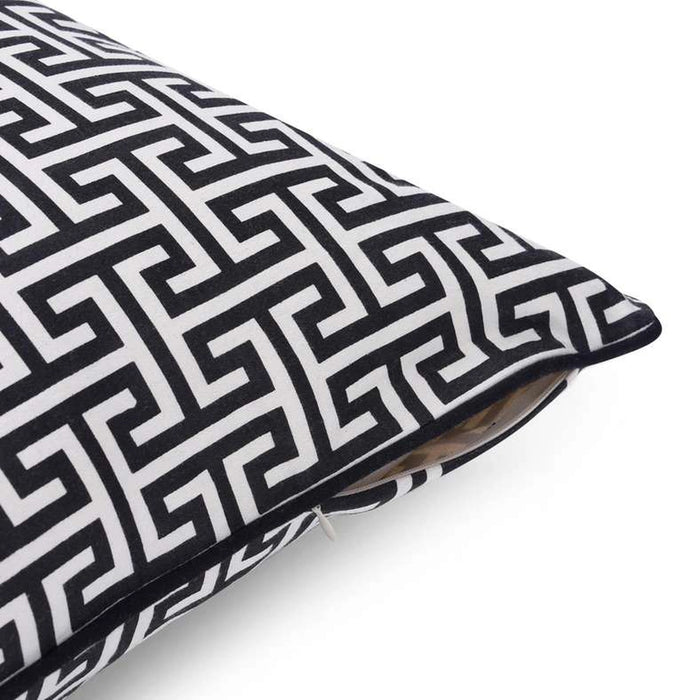 Vritra Cushion Cover 50X50Cm - Black