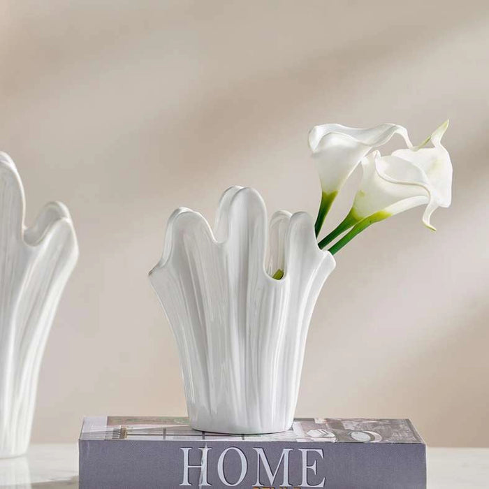 Waves Ceramic Vase 13.8X10.2X17.5Cm - Beige