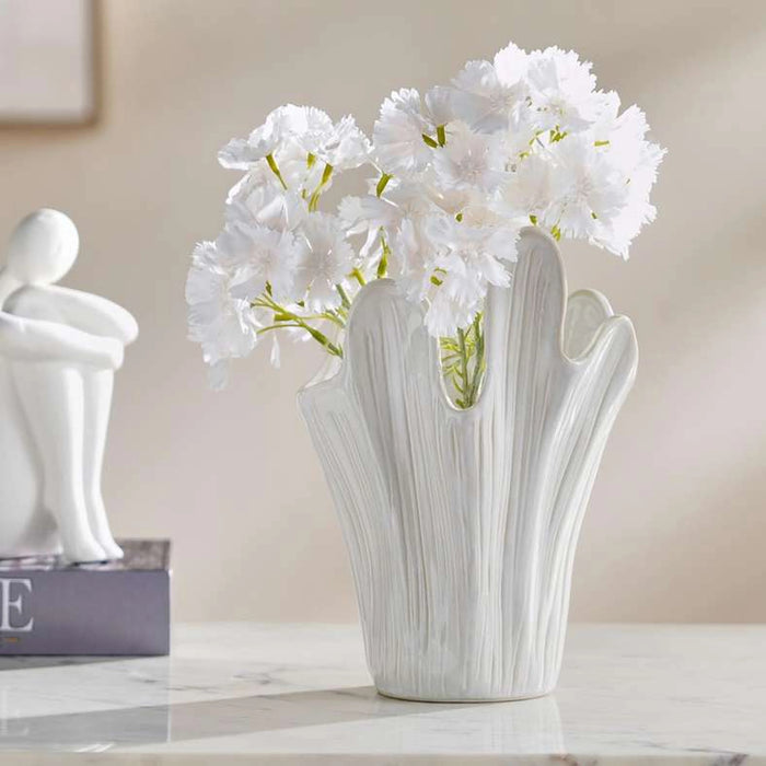Waves Ceramic Vase 16.5X12.8X23Cm - Beige
