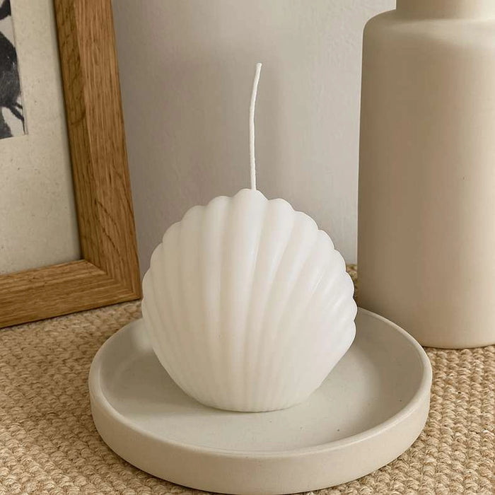 Willa Shell Candle 300Gm - Ivory