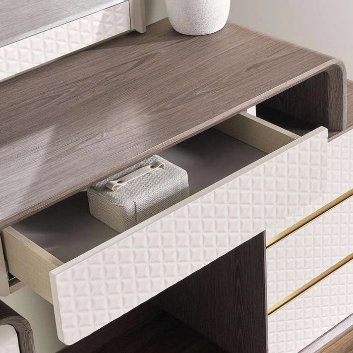 Zoe Dresser And Mirror - Light Grey
