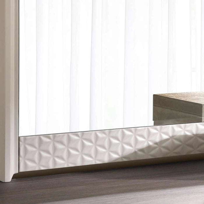 Zoe Dresser And Mirror - Light Grey