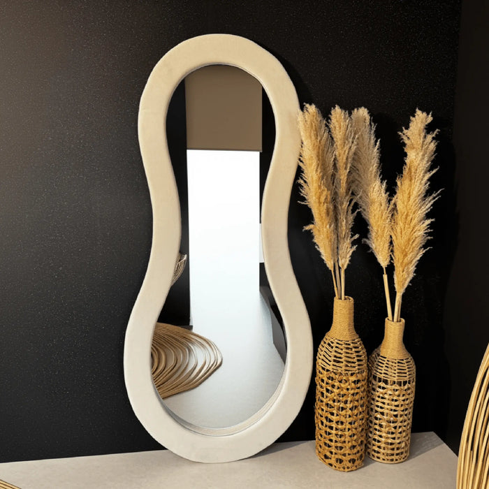 Curvy Plush Full-Length Mirror