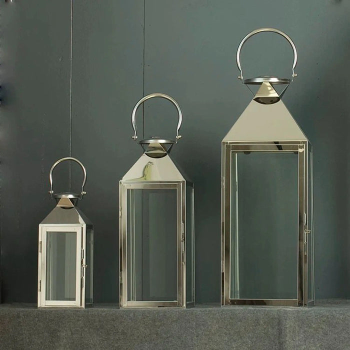 Fancy design lanterns set