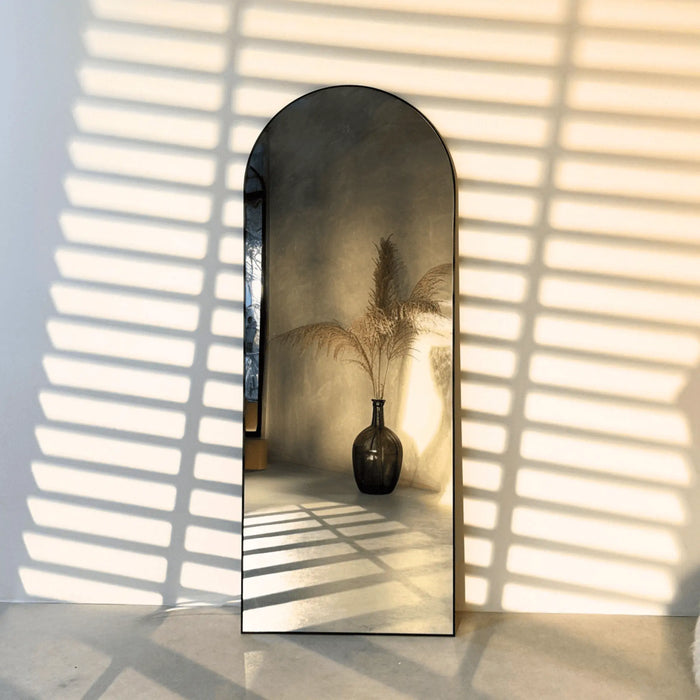Luminous Arch LED Mirror – 3-Color Adjustable Lighting