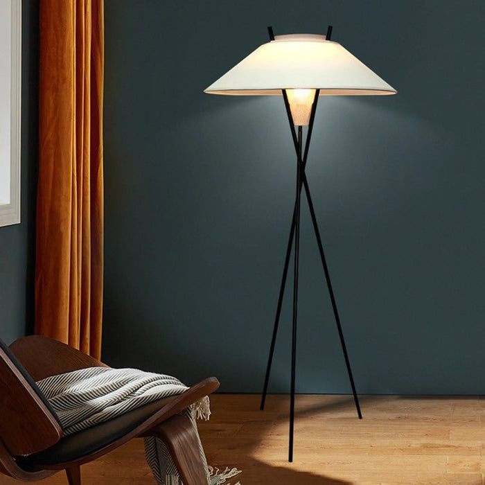 Sorato floor lamp