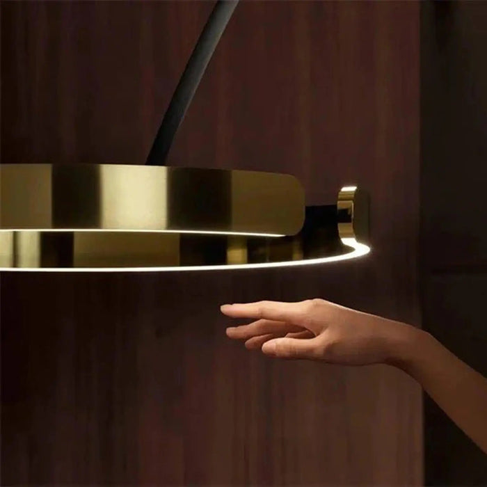 Vilano Large arch floor lamp