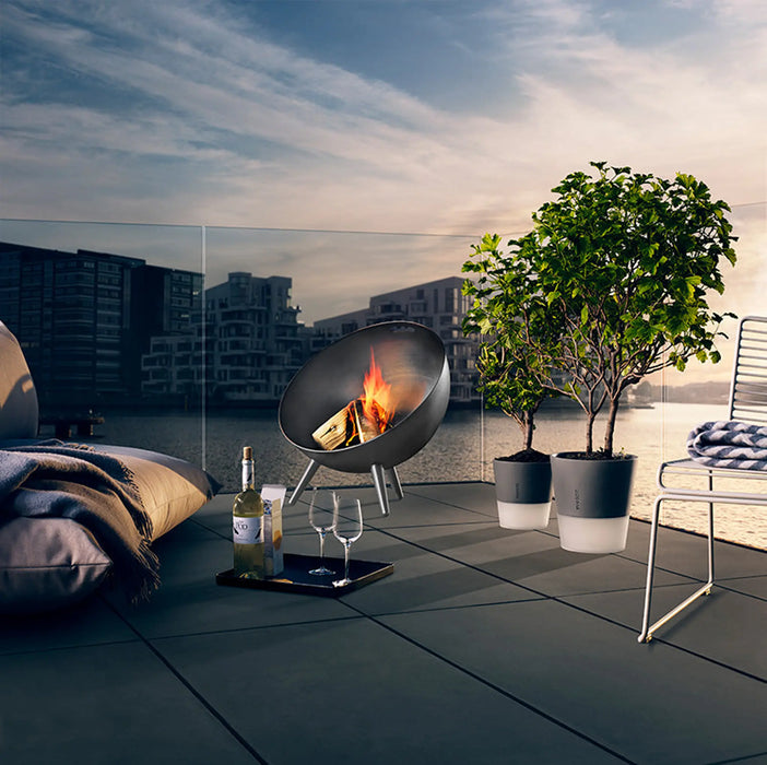 FireGlobe Fireplace - Eva Solo