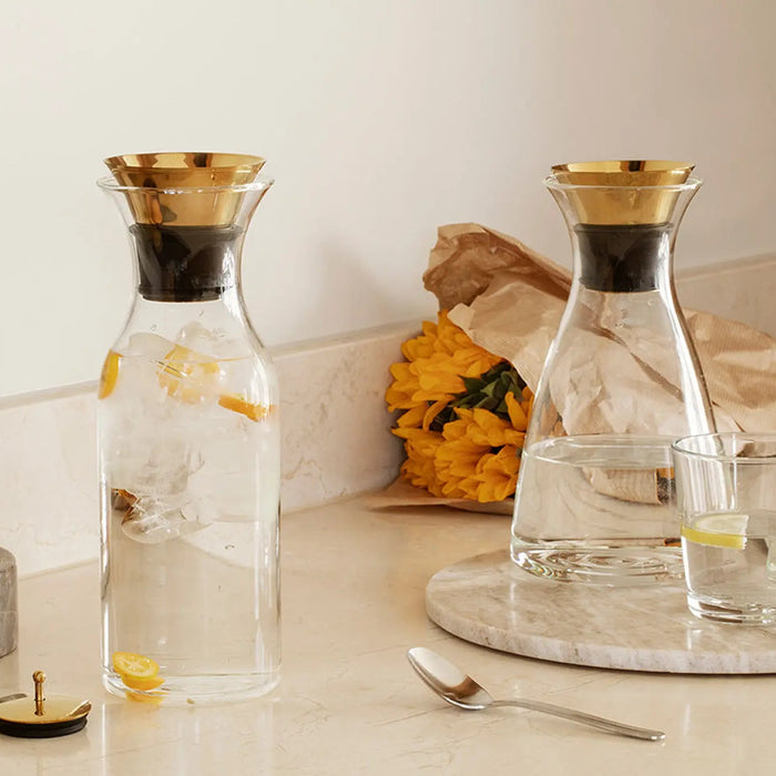 Fridge Carafe 1.0L - Fliptop Lid Brass - Eva Solo