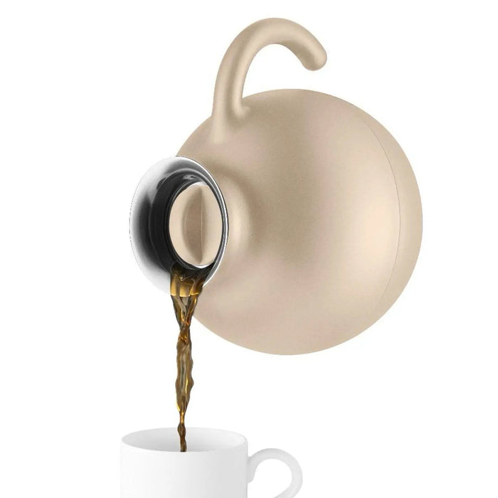Vacuum Jug Globe 1.0L - Soft beige - Eva Solo