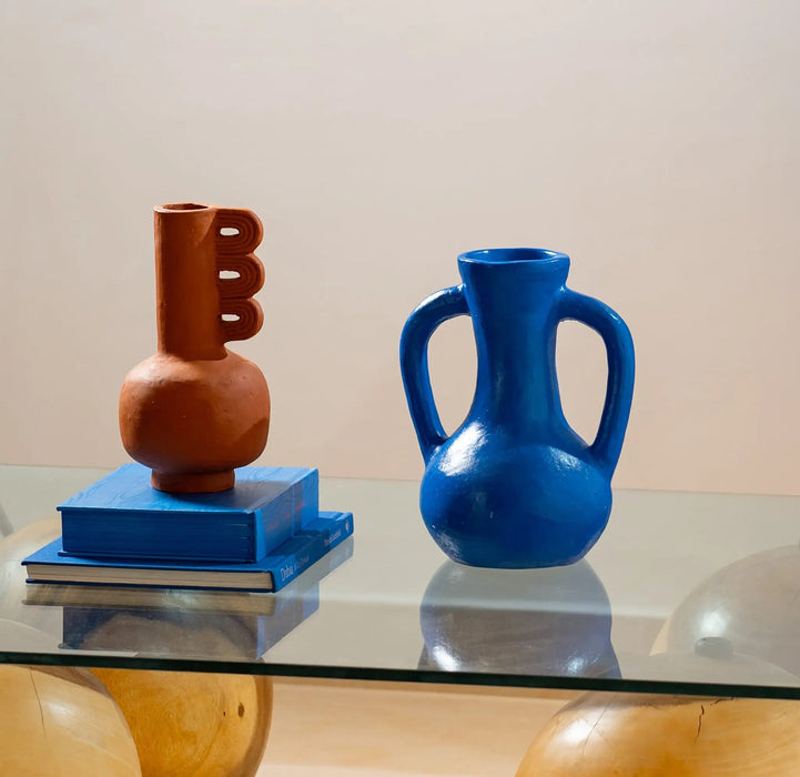 Las Orejas - Cobalt Solthree Home