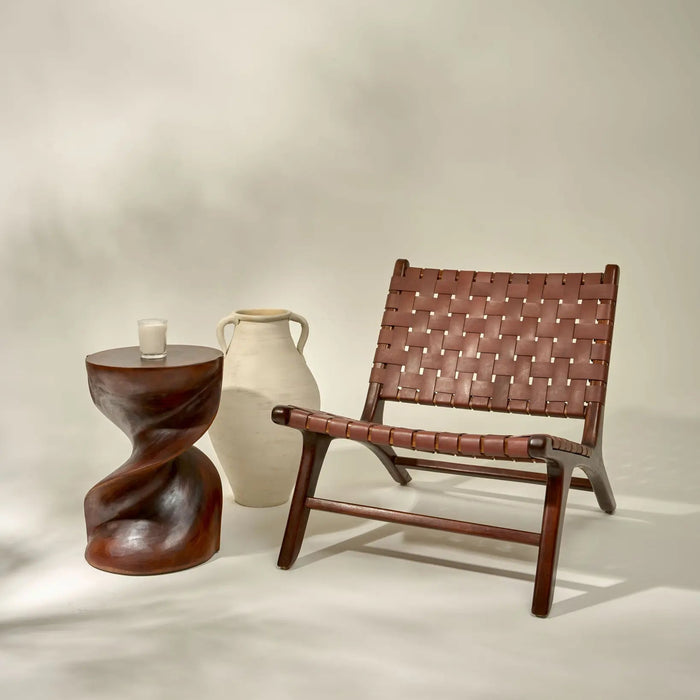 Kulit lounge Chair