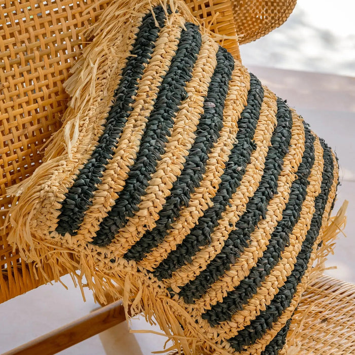 Stripe cushion