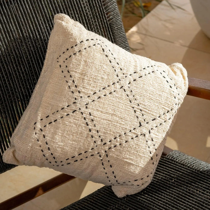 Tao cushion
