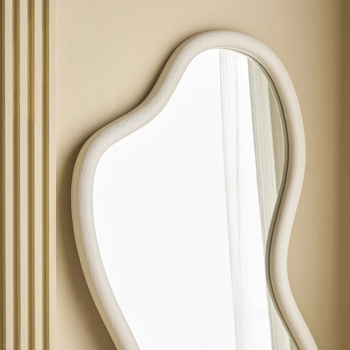 Cloudy Mirror