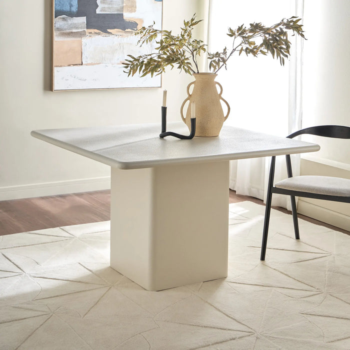 Core Dining Table