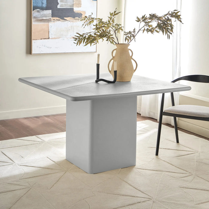 Core Dining Table